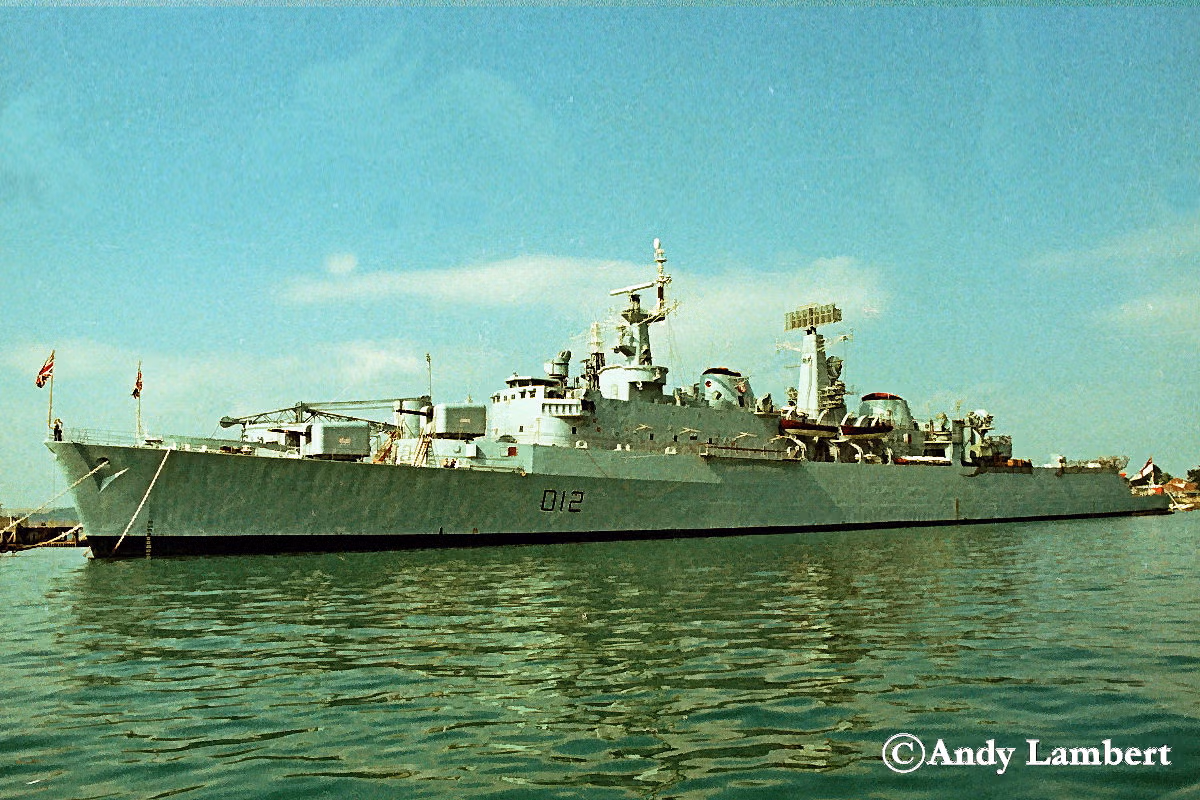 County-class destroyer HMS Kent