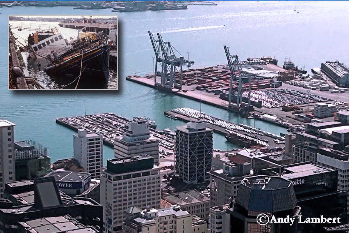  Rainbow Warrior Sunk byy the French